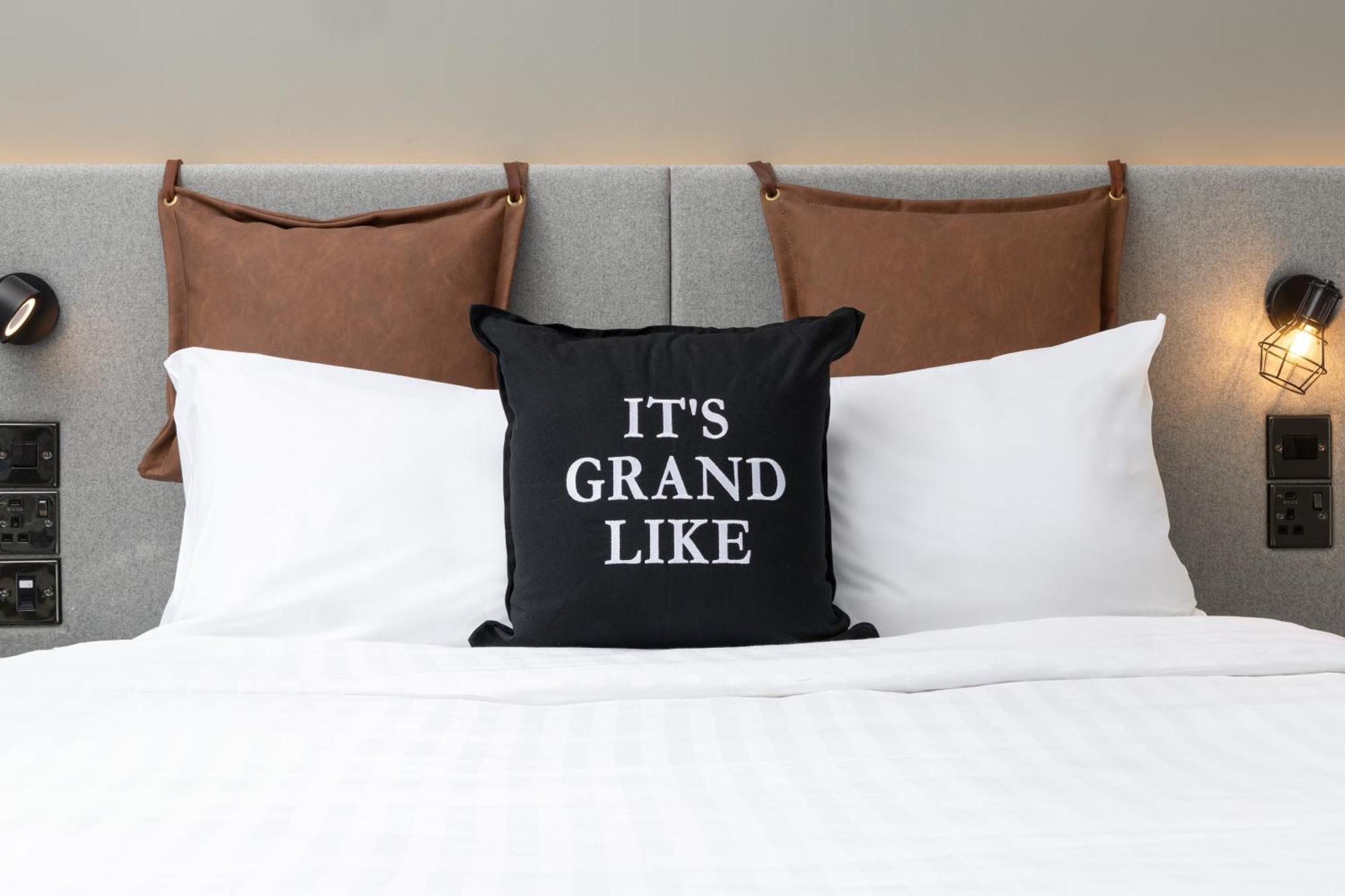 Hotel Moxy Cork Zewnętrze zdjęcie